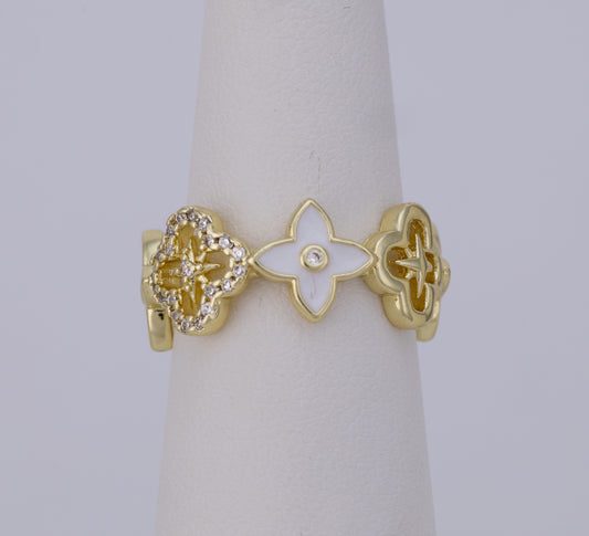 Anillo Flores Blancas Pavé BA44