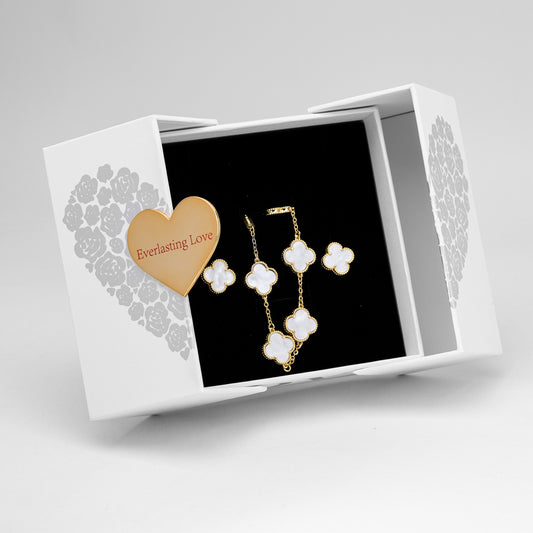 Empaque luxury mediano Blanco + Caja Rigida + Funda + Tarjeta Dedicatoria EM18