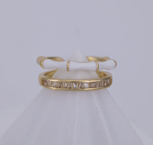 Anillo Banda Blanca Baguette BA46