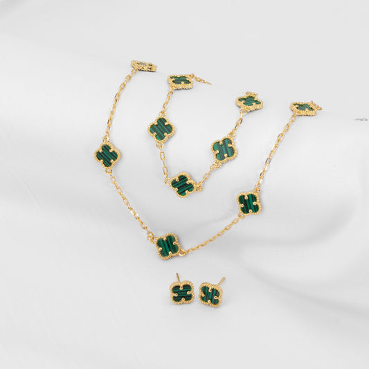 Set de Collar con aretes y Pulsera Dorados con Tréboles Verdes VCAP-01