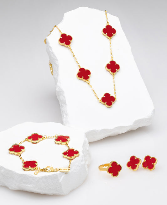 Set de Collar, Pulsera, Arete Grande y Anillo Trebol Rojo Liso VCAP07