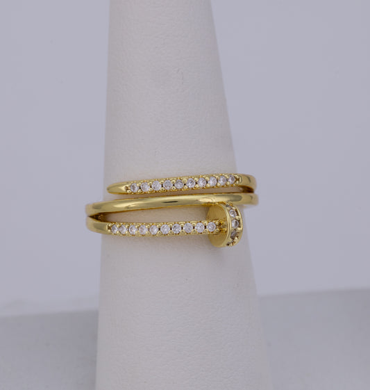 Anillo Clavo Cristal Dorado BA42