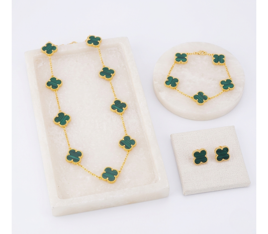 Set de Collar, Pulsera y Aretes Grandes Trébol Verde Liso VCAP34