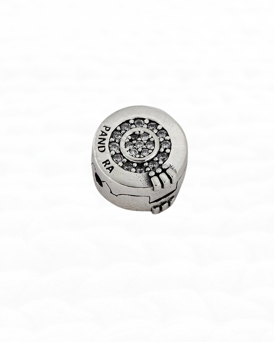 Broche Reina Plata O PLCH293