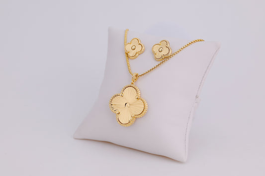 Set Trebol Grande Dorado Troquelado LATSE80