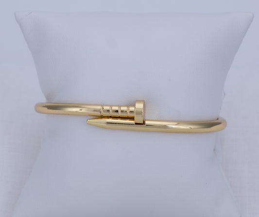 Brazalete Clavo Essential PB67