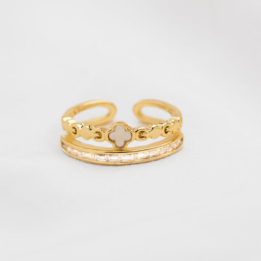 Anillo Multitrebol  Blanco Nácar Ajustable VCAN07