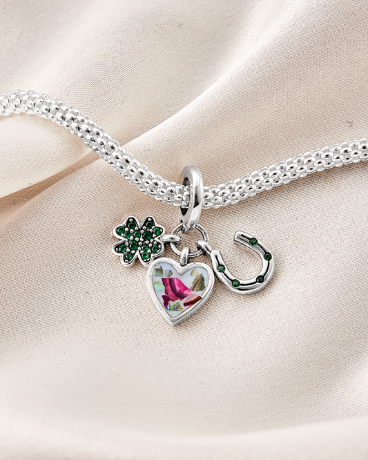 Dije Triple trebol, corazon y herradura - HERMANDAD CH73